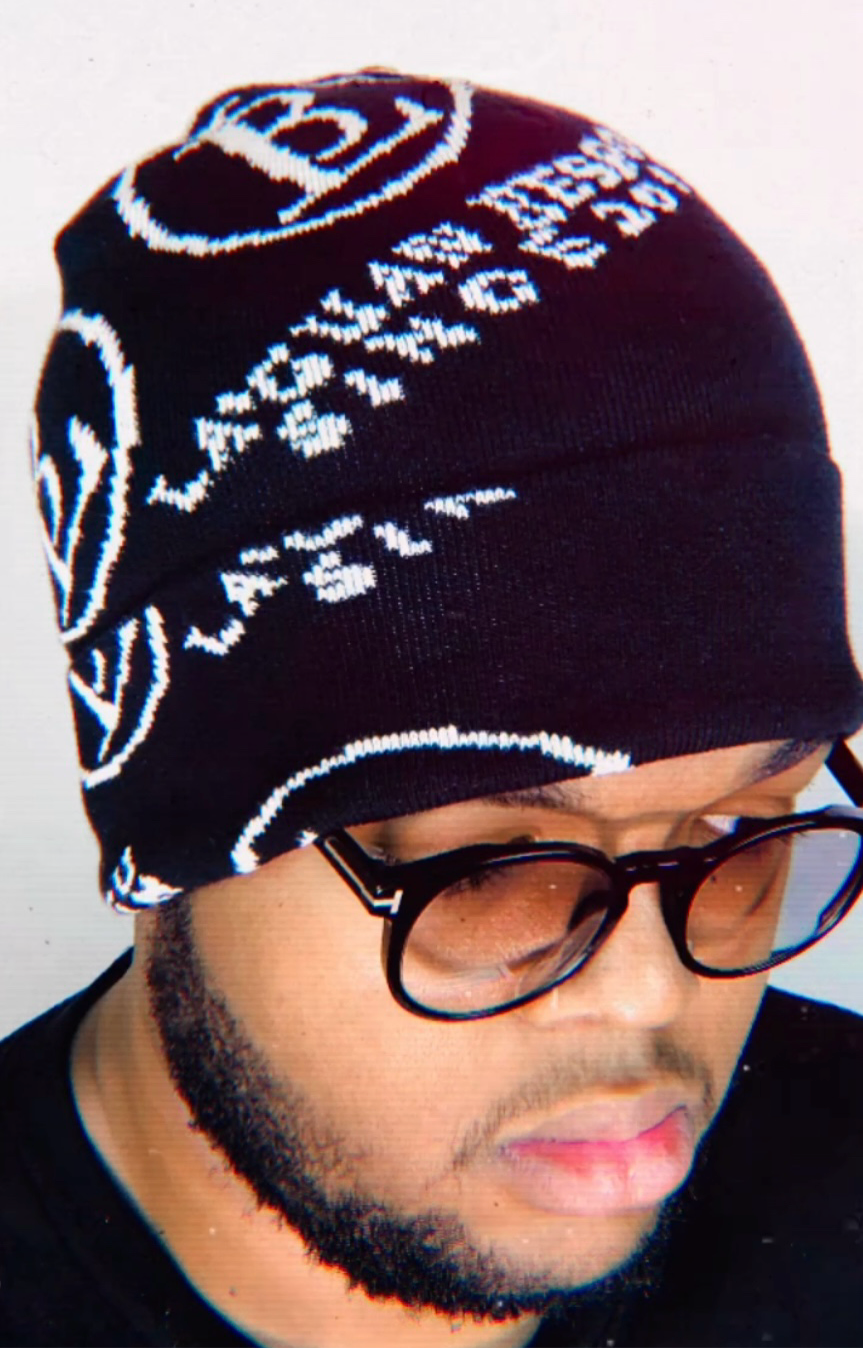 BIG MULTI LOGO BEANIE - BLACK