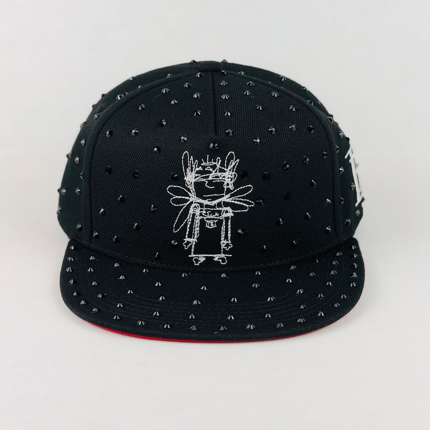 ANGEL THIRTEEN BLACK CAP - RED BOTTOM BRIM BLACK STONES